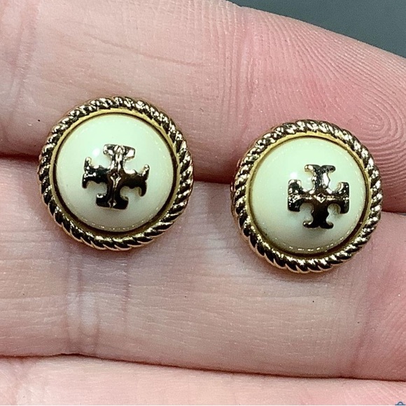 Sophisticated White and Gold Tory Burch Stud Earrings - Picture 4 of 7